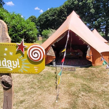 Cocoon Village - Glamping - Domaine Des Grottes De Han โรชฟอร์ ภายนอก รูปภาพ