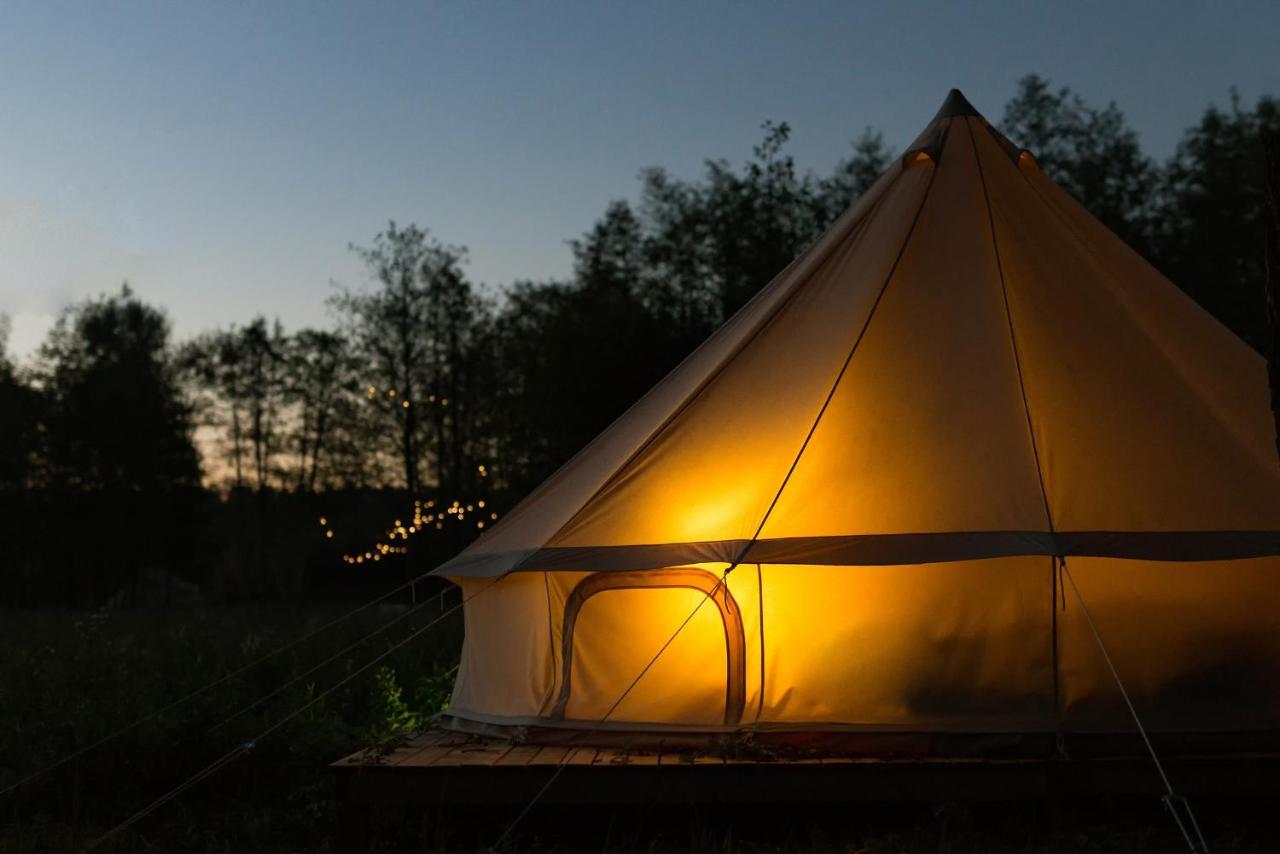Cocoon Village - Glamping - Domaine Des Grottes De Han โรชฟอร์ ภายนอก รูปภาพ