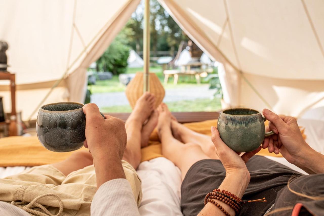 Cocoon Village - Glamping - Domaine Des Grottes De Han โรชฟอร์ ภายนอก รูปภาพ