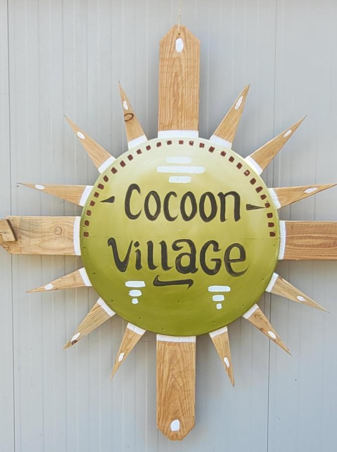 Cocoon Village - Glamping - Domaine Des Grottes De Han โรชฟอร์ ภายนอก รูปภาพ