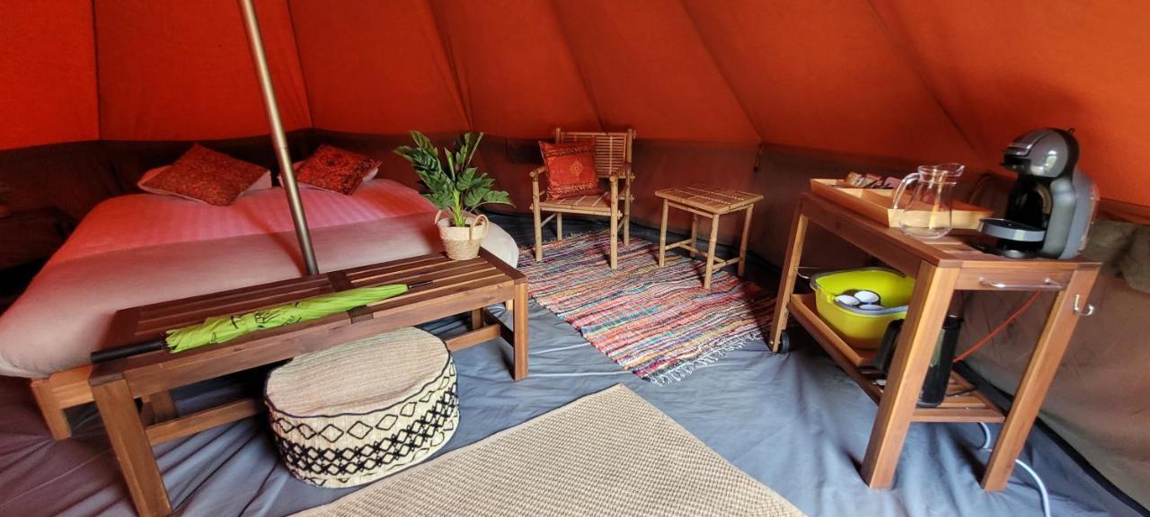 Cocoon Village - Glamping - Domaine Des Grottes De Han โรชฟอร์ ภายนอก รูปภาพ